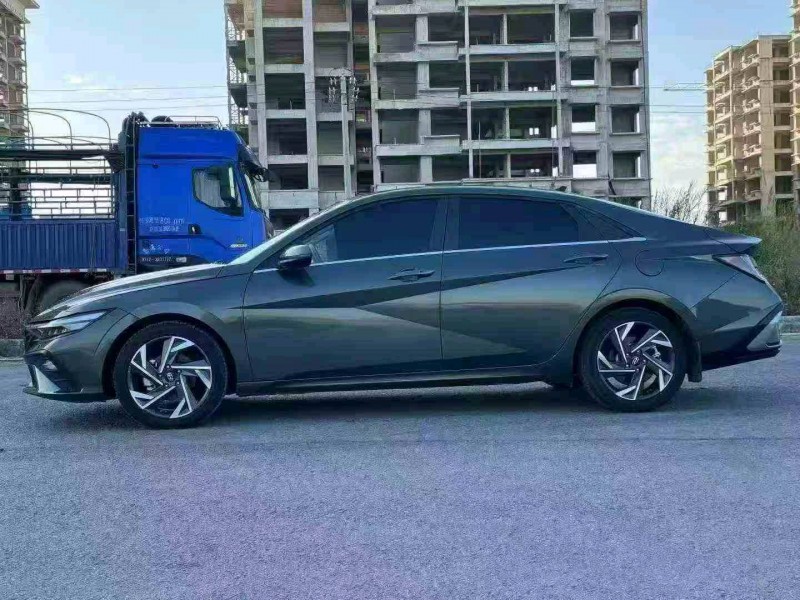 柳州24年现代伊兰特6