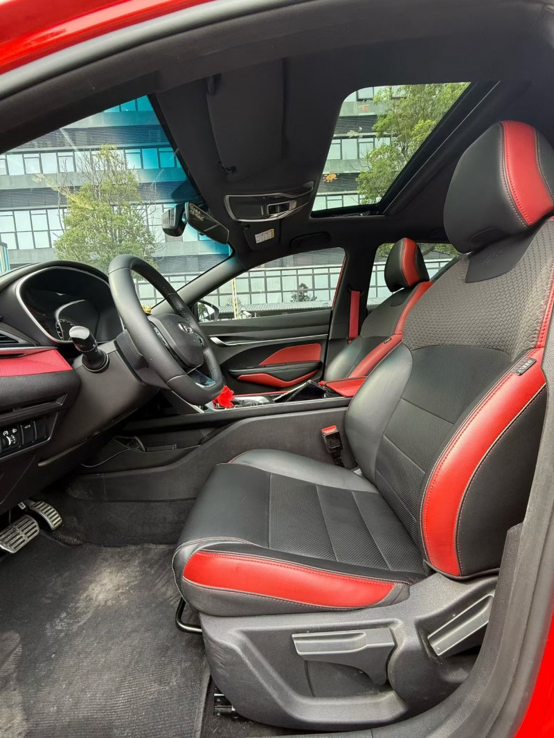 东莞22年吉利缤瑞4