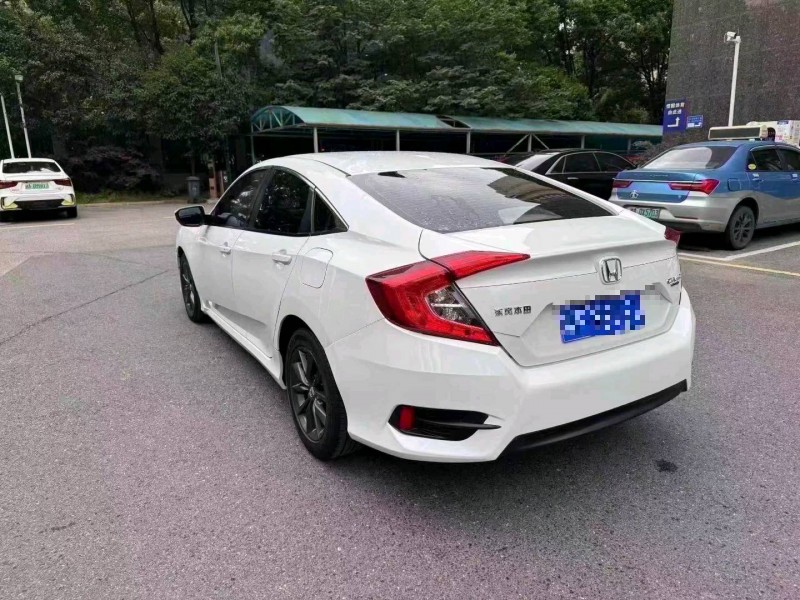 长沙21年本田思域5