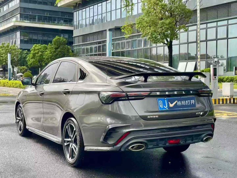 东莞22年吉利缤瑞8