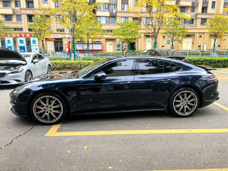 宁波21年保时捷帕拉梅拉2