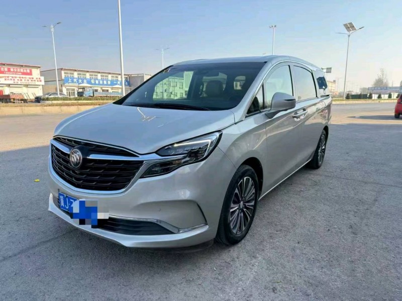 济宁21年别克GL83