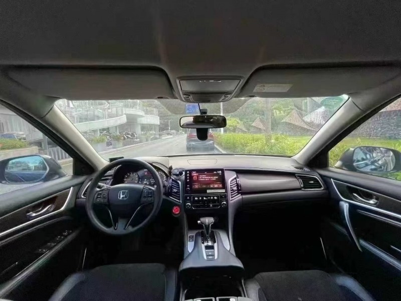 广州19年本田冠道4