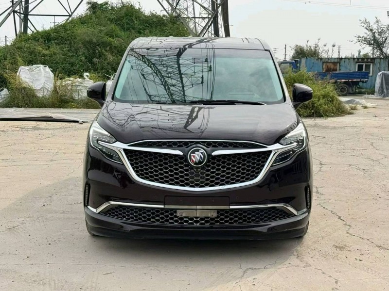 天津21年别克GL81