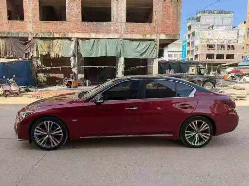 钦州18年英菲尼迪Q50L3