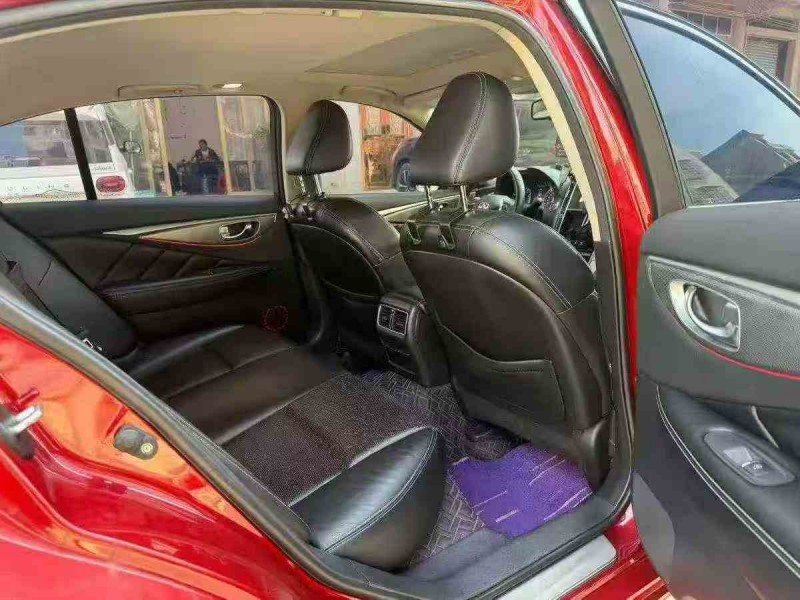 钦州18年英菲尼迪Q50L8