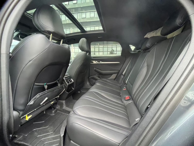 东莞25年吉利星瑞6