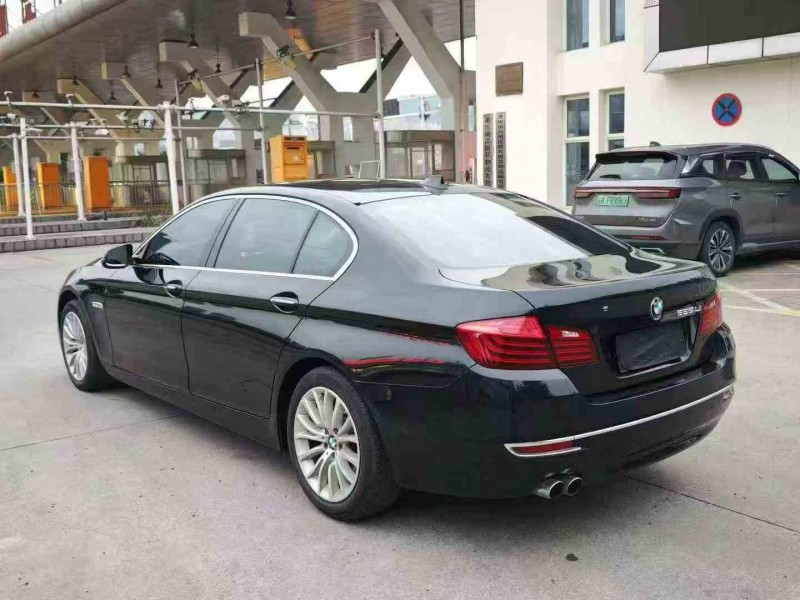 重庆15年宝马5系7