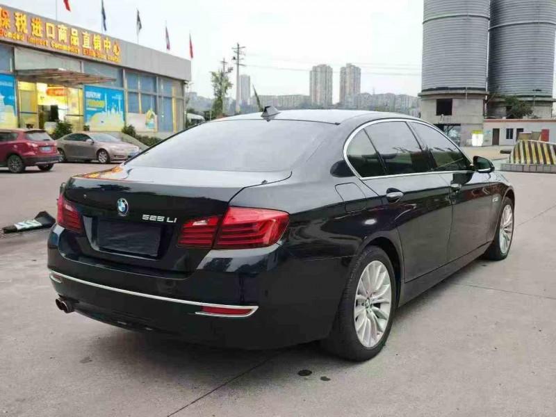 重庆15年宝马5系9