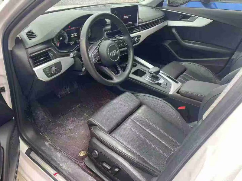 长沙21年奥迪A4L5