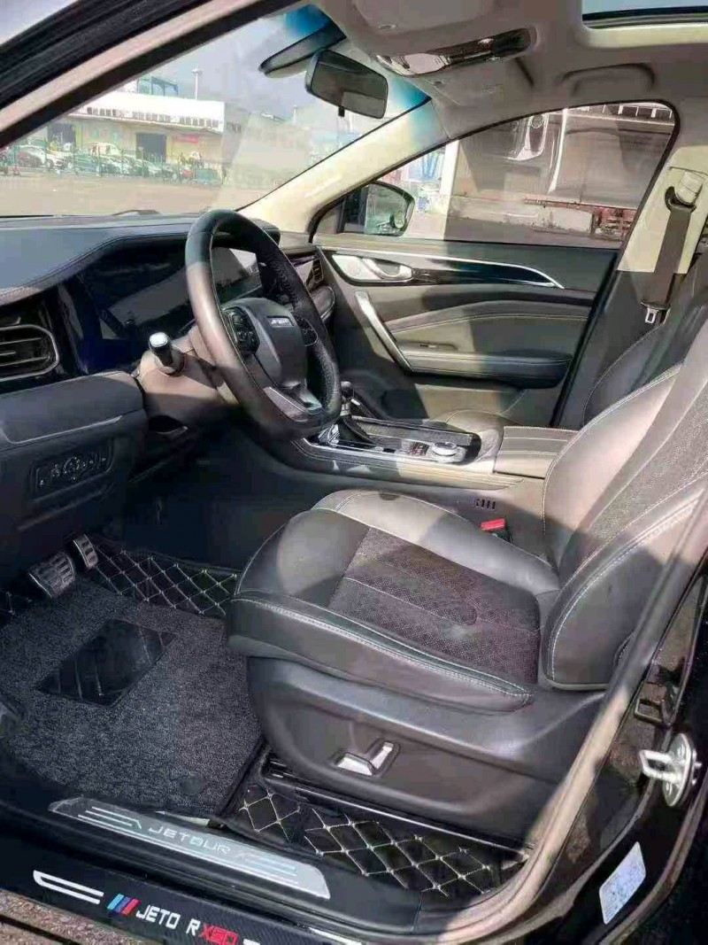 重庆21年奇瑞捷途5