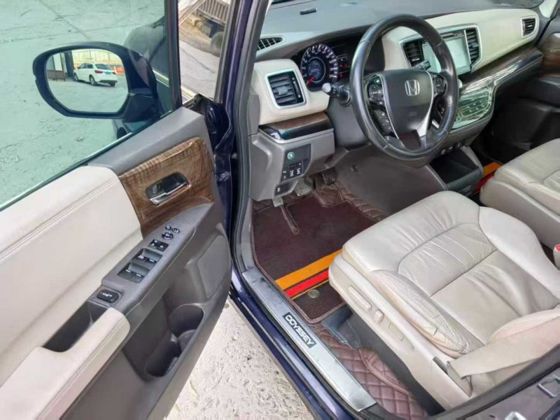 保定15年本田奥德赛5