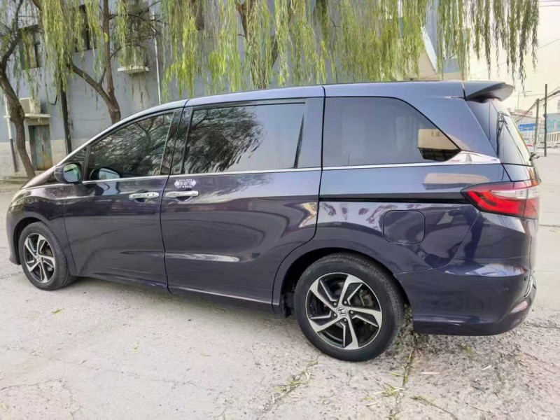 保定15年本田奥德赛8