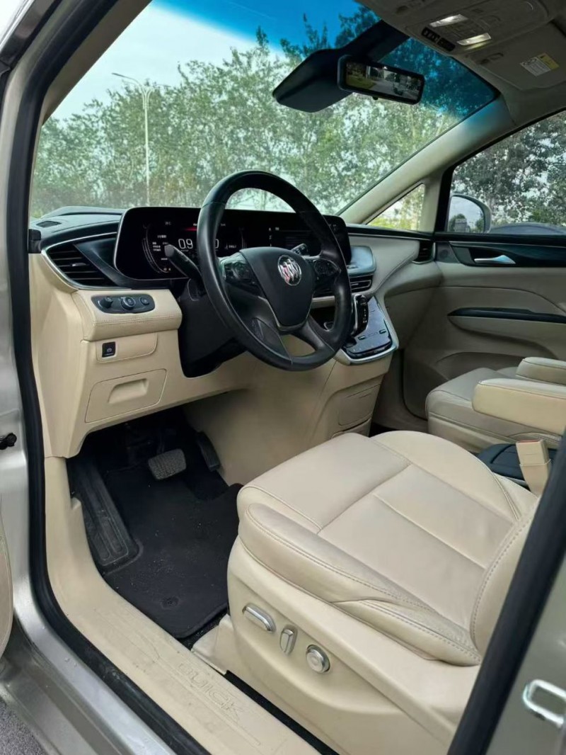 承德22年别克GL83