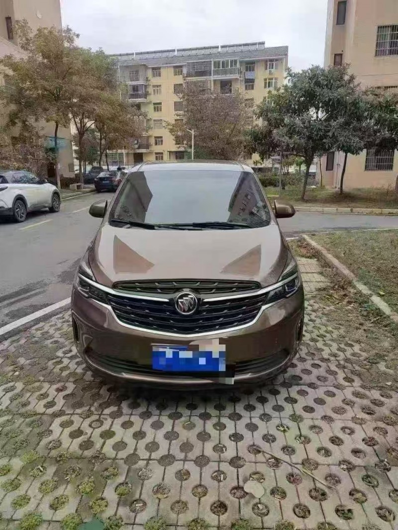 景德镇21年别克GL88