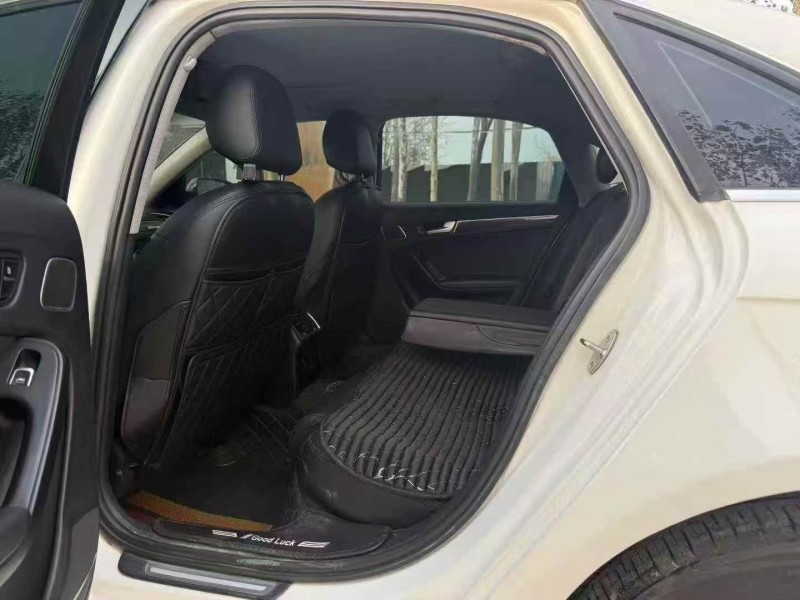 枣庄15年奥迪A4L9