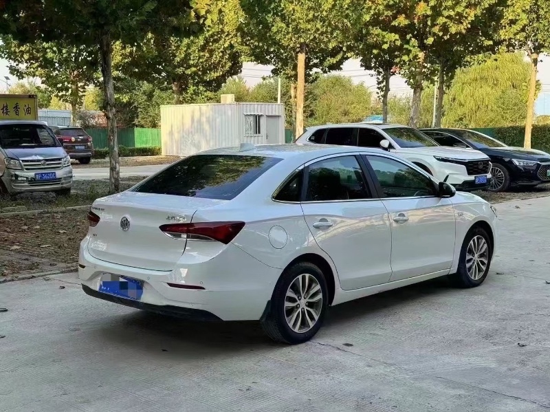 聊城19年别克英朗7