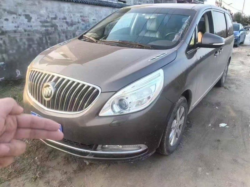 菏泽16年别克GL82