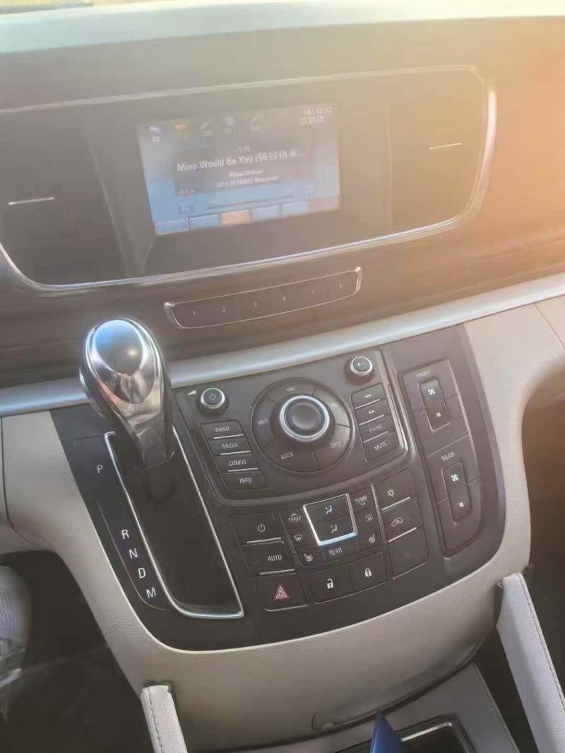 菏泽16年别克GL89