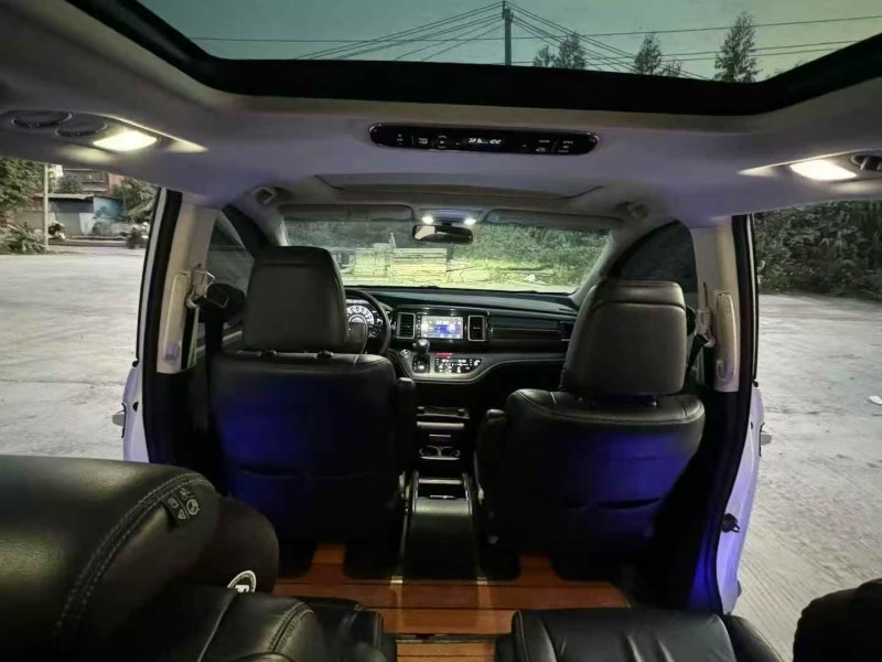 桂林16年本田艾力绅9