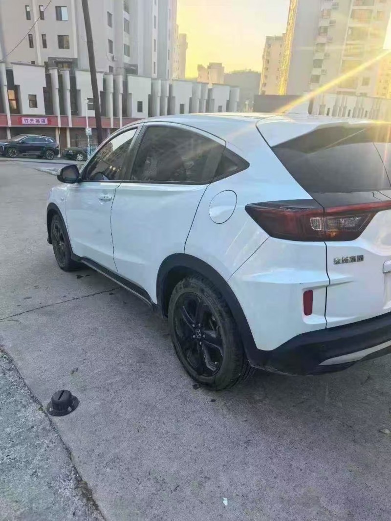 石家庄21年本田XRV4