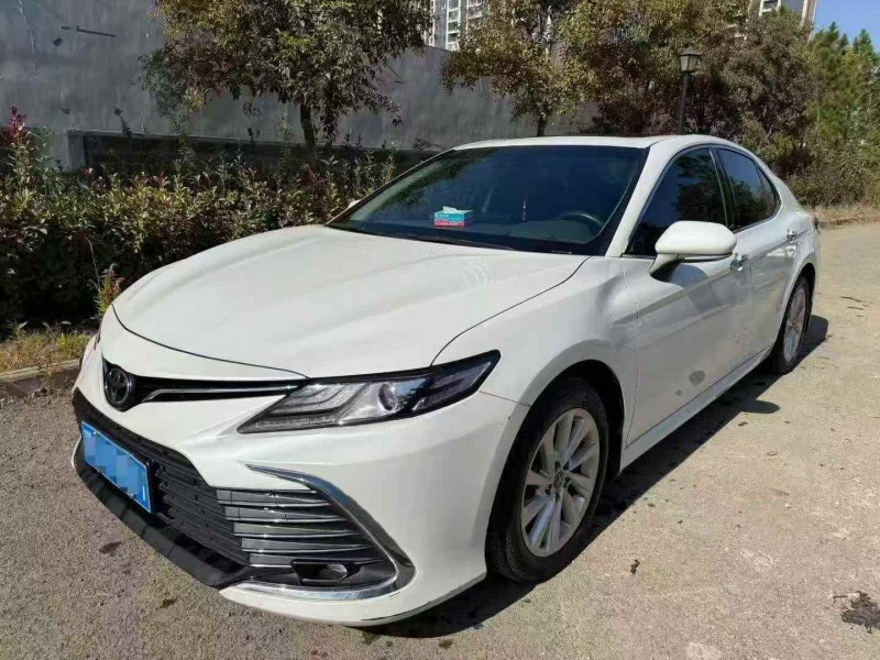 宜昌21年丰田凯美瑞2