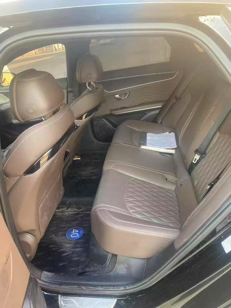 青岛22年比亚迪汉4