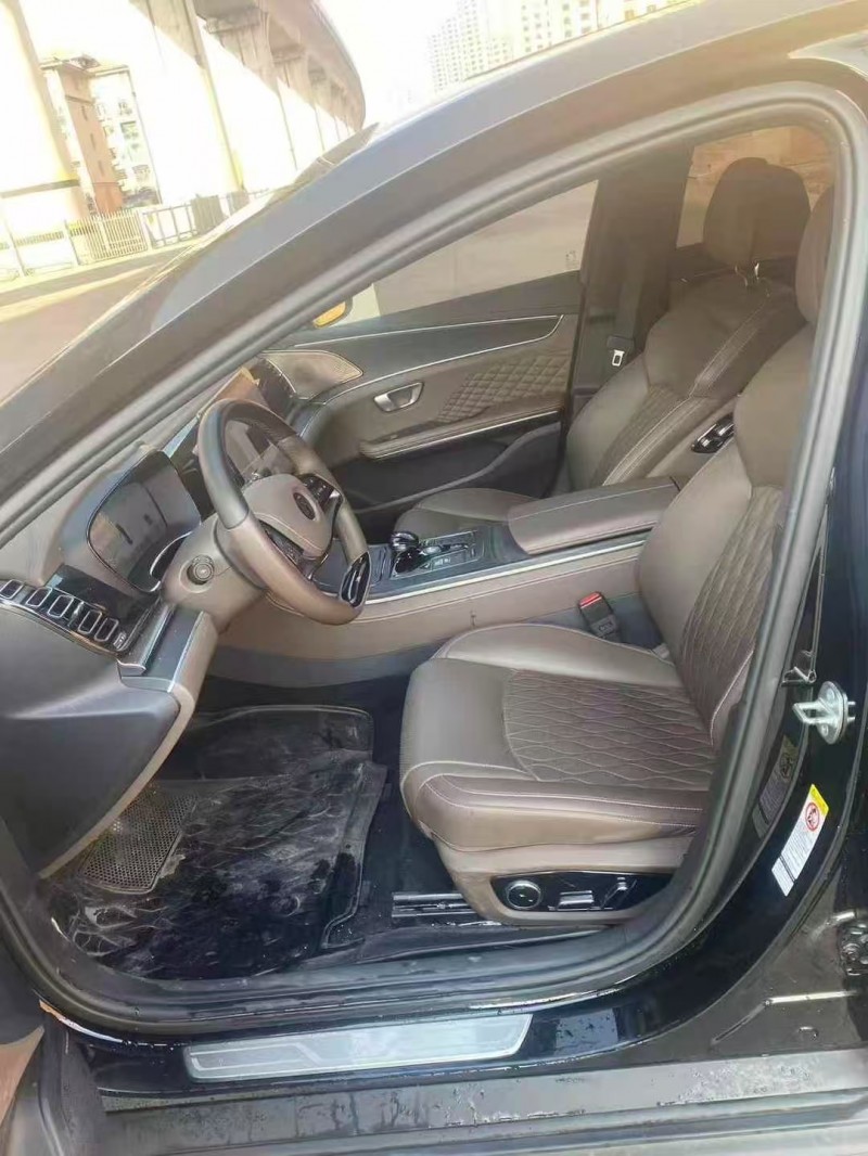 青岛22年比亚迪汉7