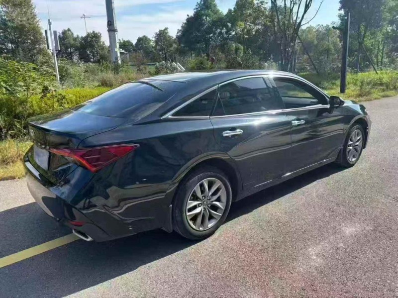 淄博21年丰田亚洲龙8