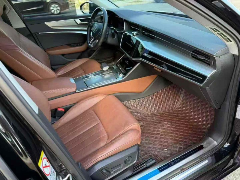 鄂州19年奥迪A6L8