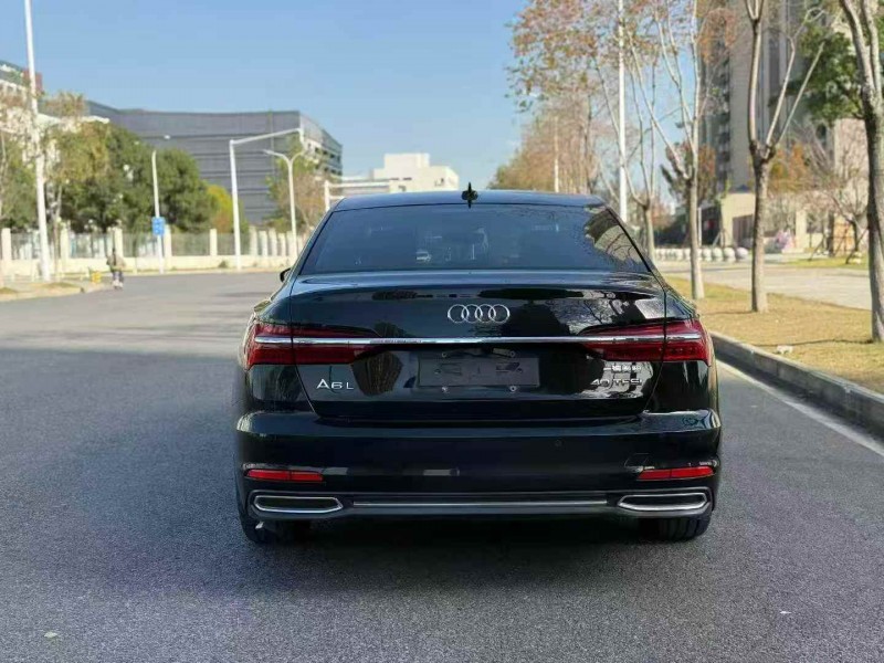 鄂州19年奥迪A6L9