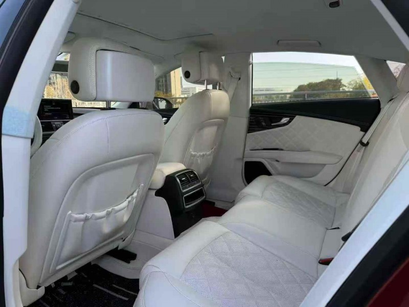 宜昌17年奥迪A7L7