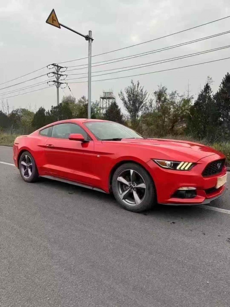 保定16年福特野马3