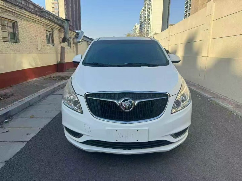 济宁18年别克GL81