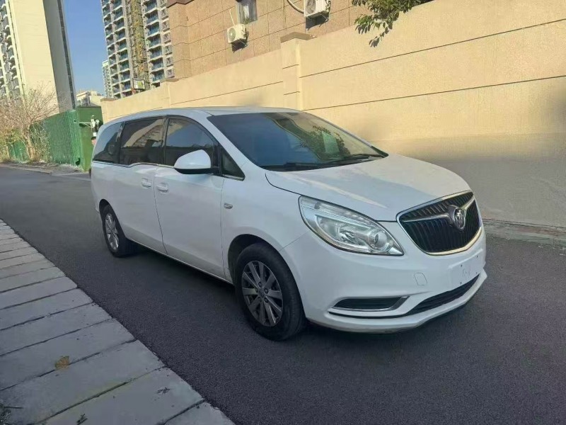 济宁18年别克GL83