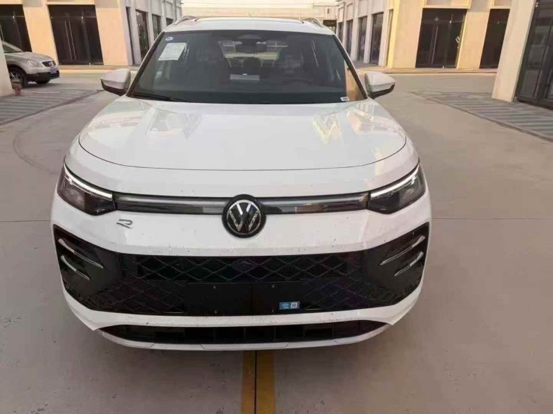 枣庄25年大众探岳1