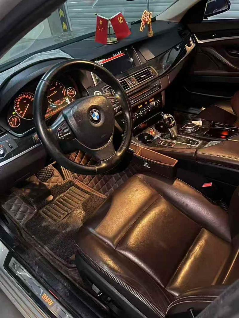 苏州15年宝马5系4