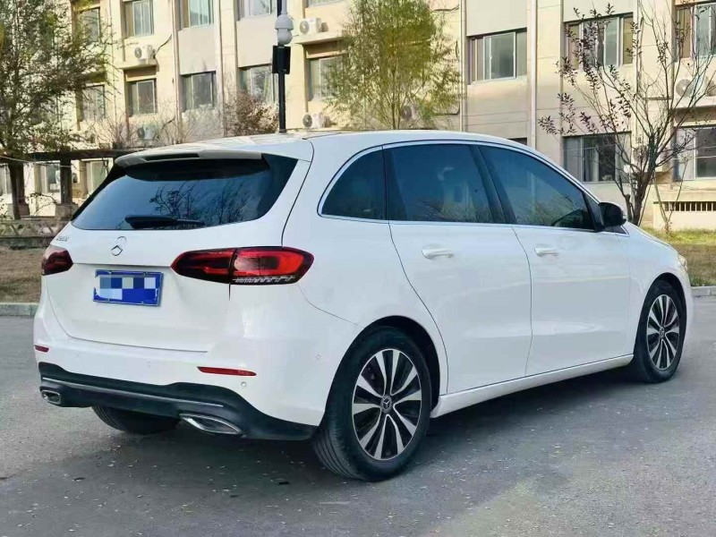 枣庄21年奔驰B8