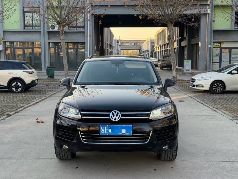 聊城13年大众途锐1