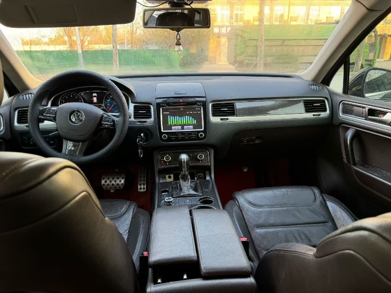 聊城13年大众途锐5