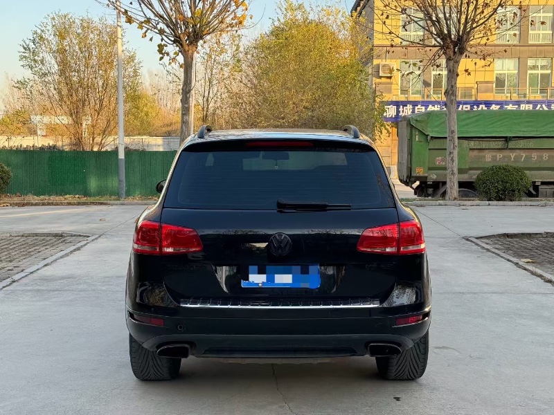 聊城13年大众途锐8