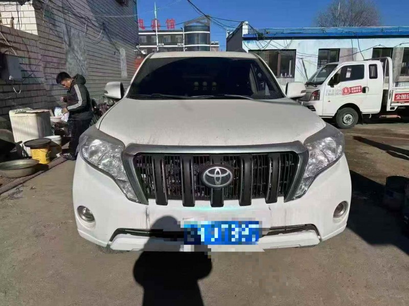 秦皇岛11年丰田普拉多1