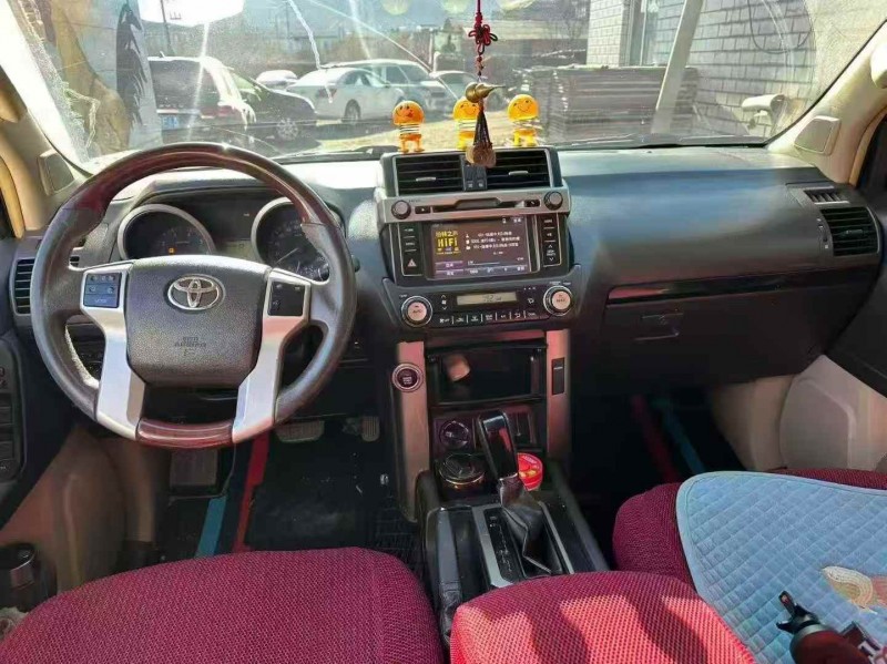 秦皇岛11年丰田普拉多4