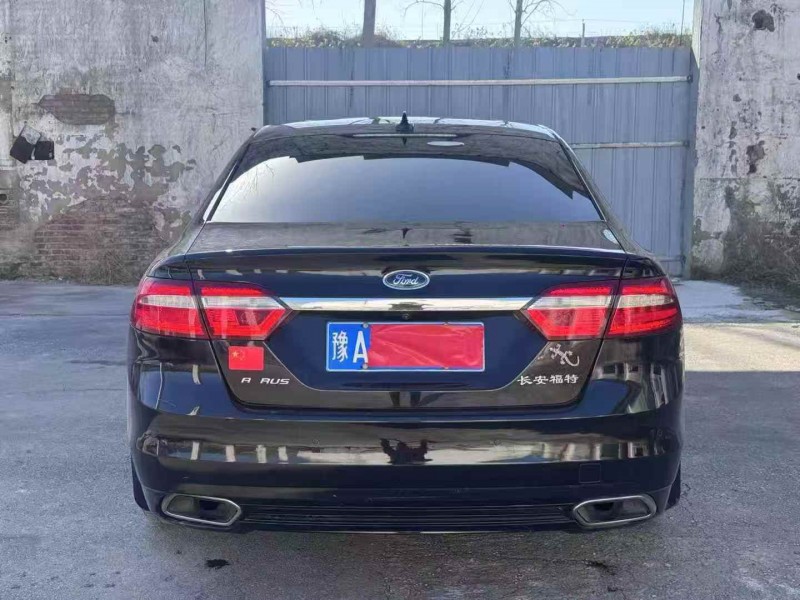 安阳18年福特金牛座9