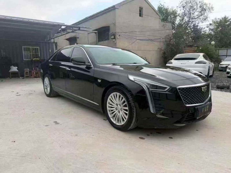 东营20年凯迪拉克CT62