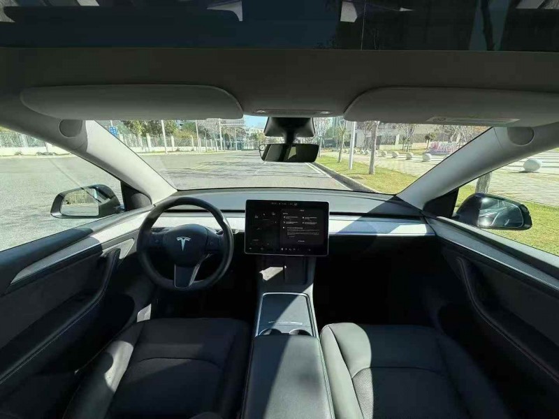 珠海24年特斯拉MODEL Y4