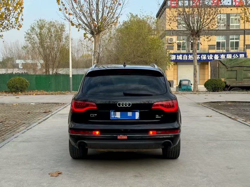 聊城10年奥迪Q78
