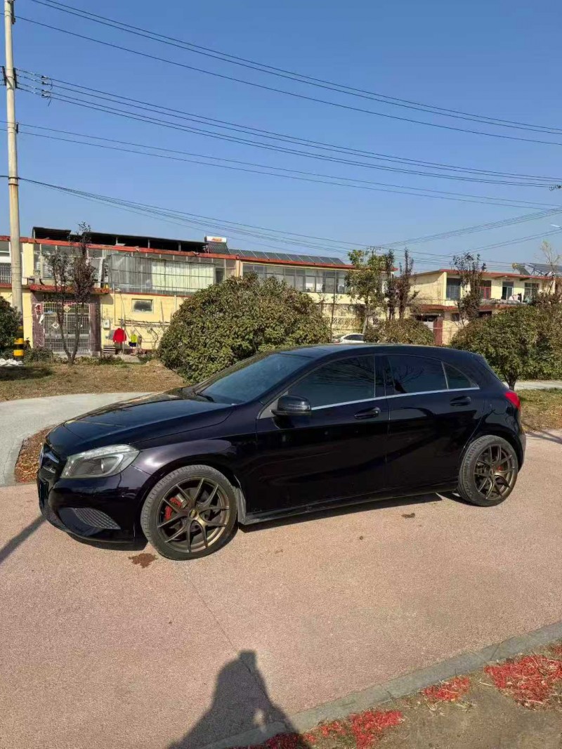 东营15年奔驰A2