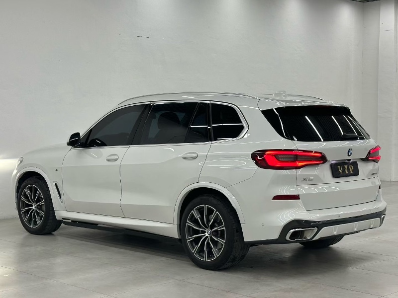 唐山22年宝马X57