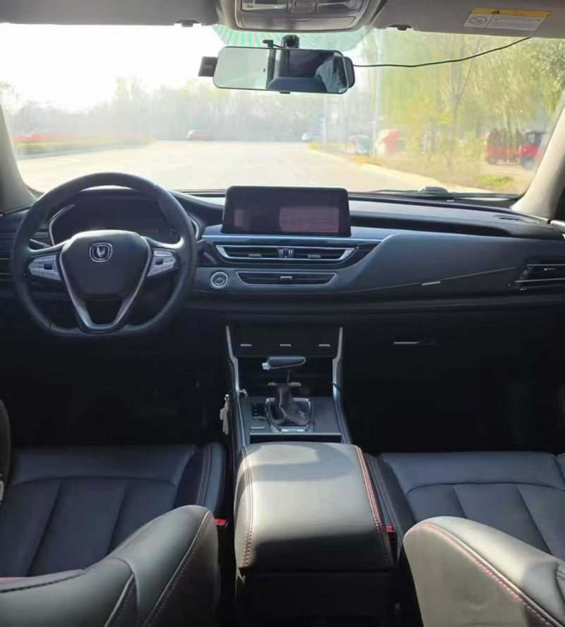 济宁22年长安汽车CS755